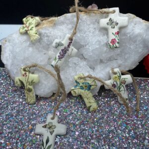 2 kleine Kreuze - handgemacht von Maria aus dem Salzkammergut
