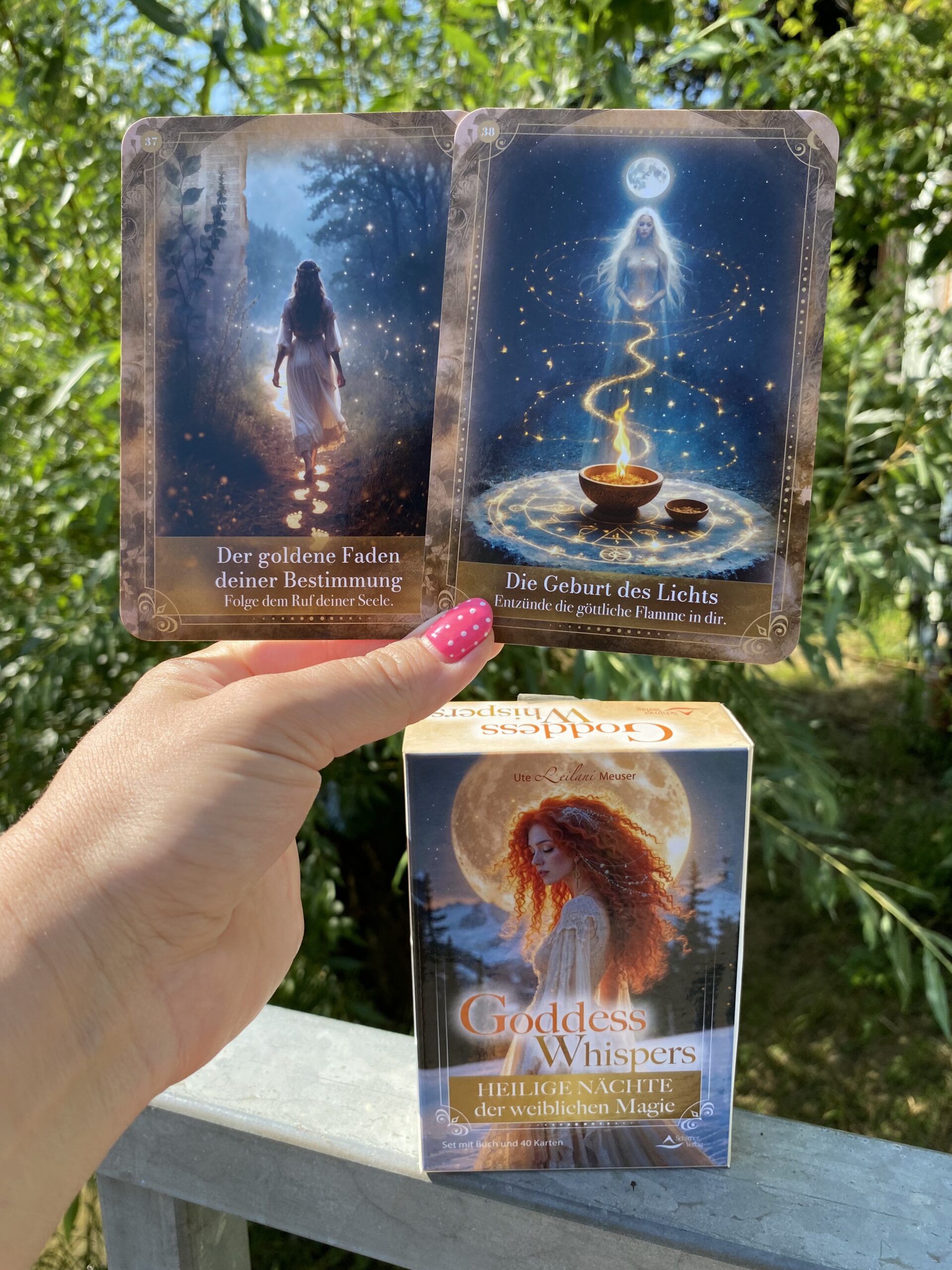 Kartenset Goddess Whispers Heilige Nächte der weiblichen Magie